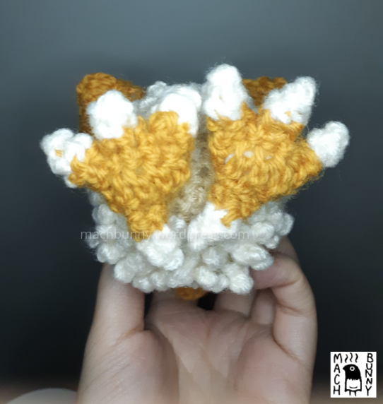 Chiks the Beta Pokemon amigurumi, bottom view.