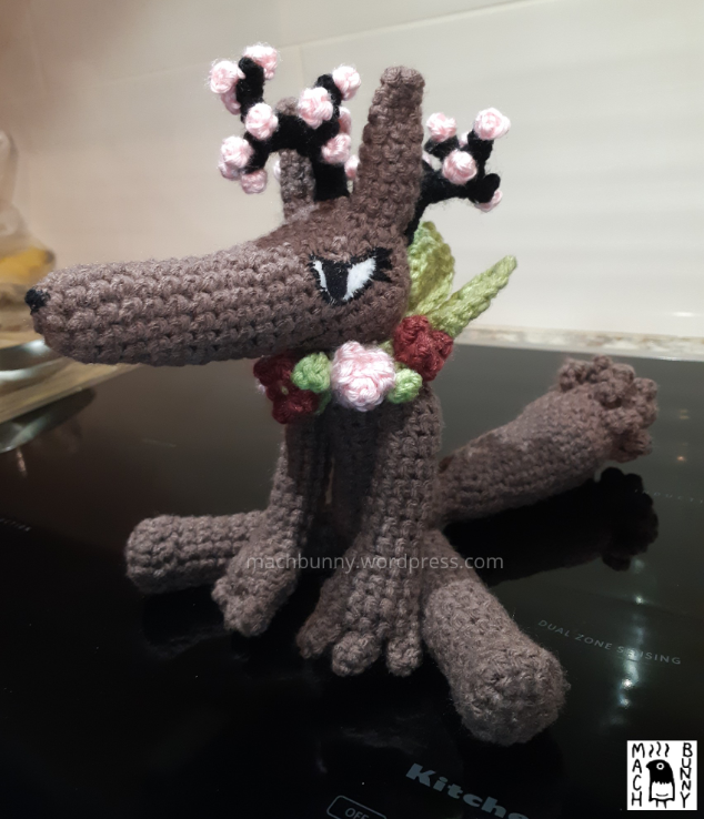 Lush the spring fox amigurumi