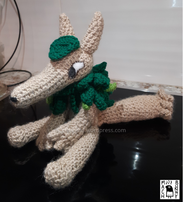 Sedge the summer seasonal fox amigurumi