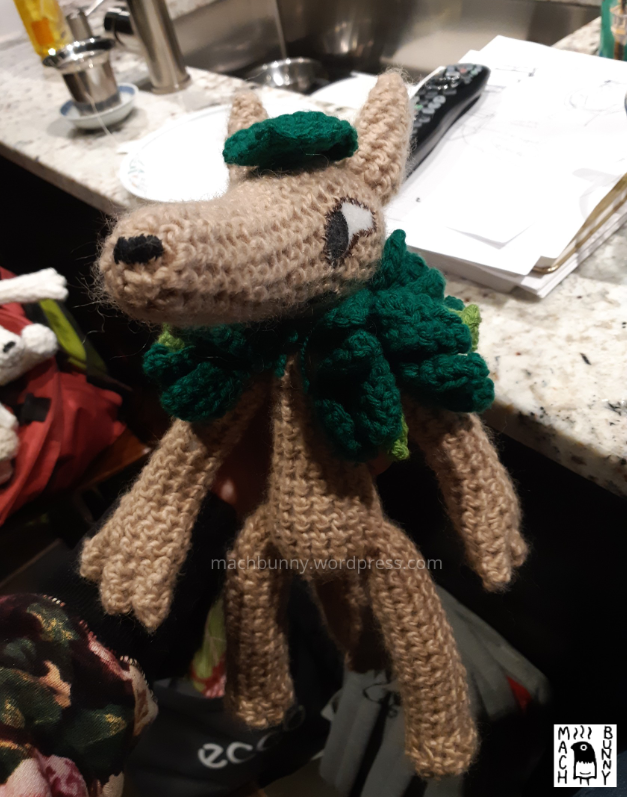 Sedge the summer fox, with a short cloak of leaves 