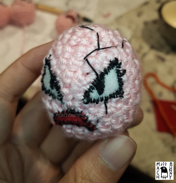 Amigurumi Exeggcute, front view of angry posse egg