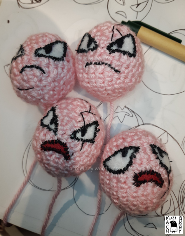 Amigurumi Exeggcute, front view of all 4 completed posse eggs