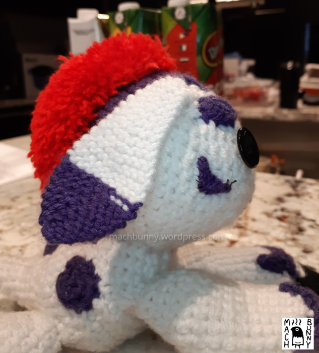 Amigurumi Gomamon, side view of the face