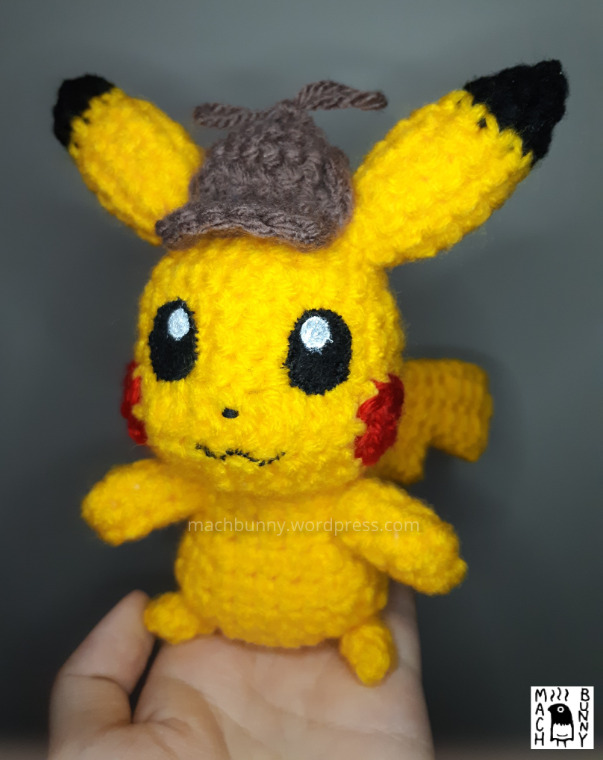 Amigurumi Detective Pikachu, front view