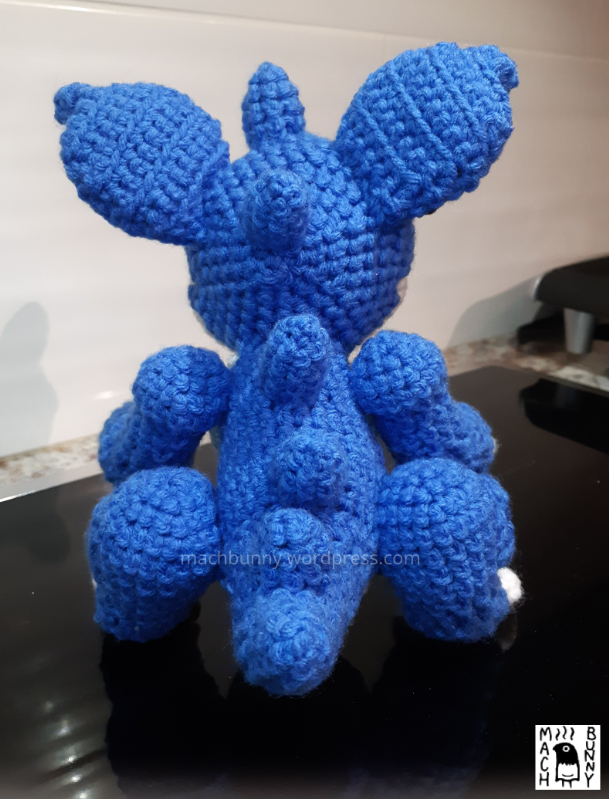 Amigurumi Nidoqueen, back view