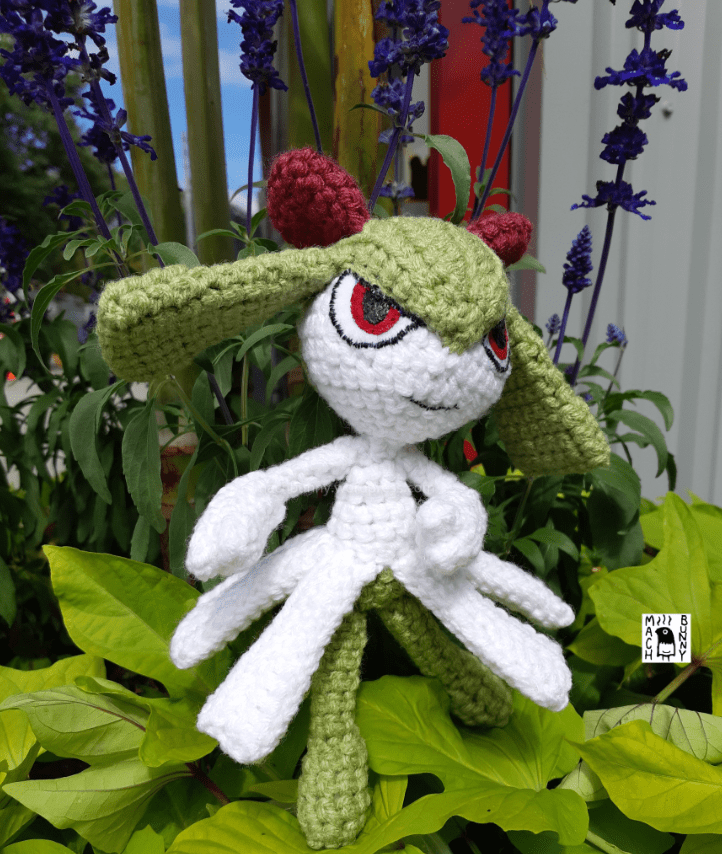 Amigurumi Kirlia, front view