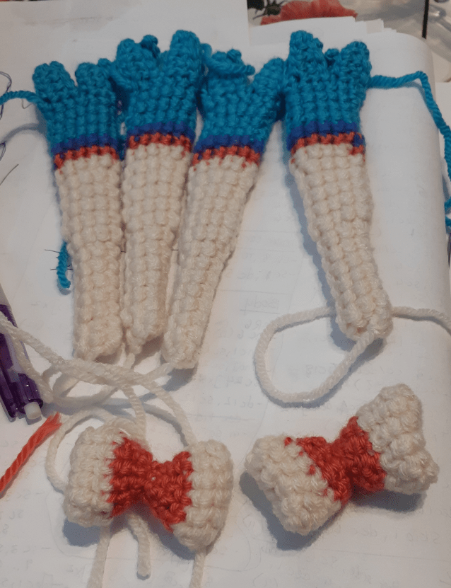 Amigurumi Sylveon, bow and ribbon pieces