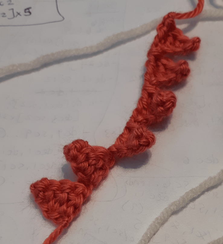 Amigurumi Sylveon, tuft piece base