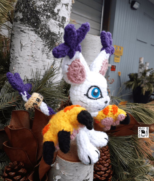 Amigurumi Gatomon, side view